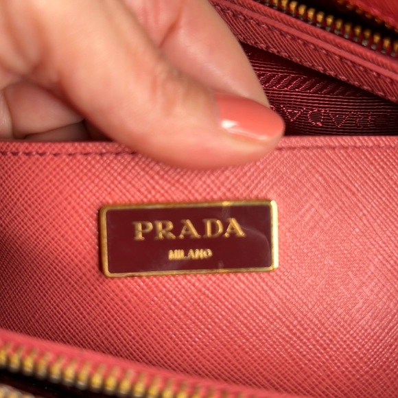 PRADA 2Way Hand Bag  Saffiano Lux Leather Tamaris/ Pink Color Authenticity Card - Picture 9 of 17